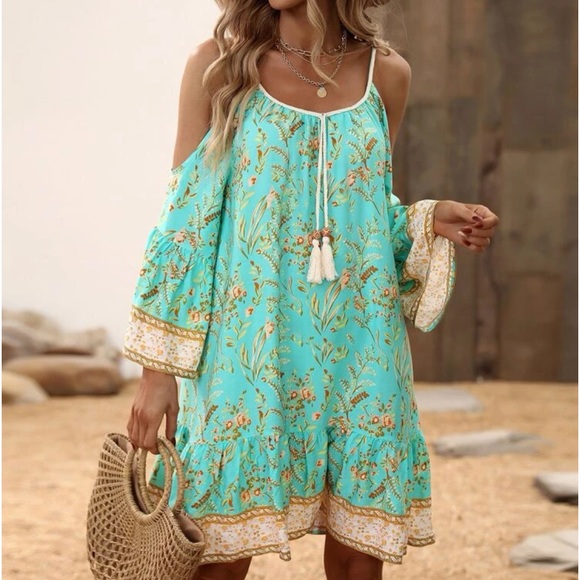 Boho Floral Print Cold Shoulder Flare Sleeve Tassel Tie Dress - Picture 6 of 16